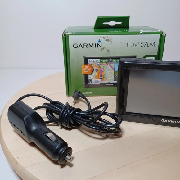 Garmin Nuvi 57LM Vehicle Navigation Device Complete see pictures for reference - Picture 3 of 4